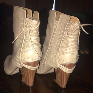 Tan corset back boot!